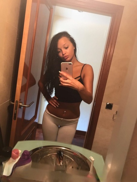 Zeyrek 5 Yıldızlı Otel Servisi Escort Bayan Sanem