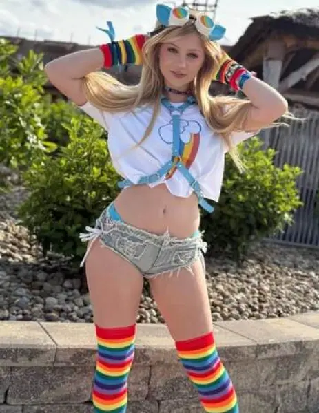 FATİH Escort BERRAK - Gerçek Fotoğraflı Doğrulanmış Profil FATİH VIP Escort BERRAK - Doğrulanmış Model